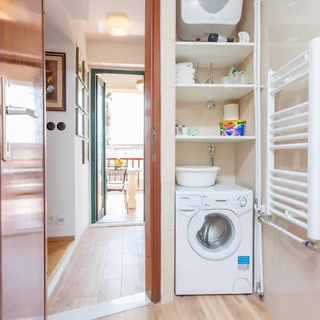 Apartment 11063b